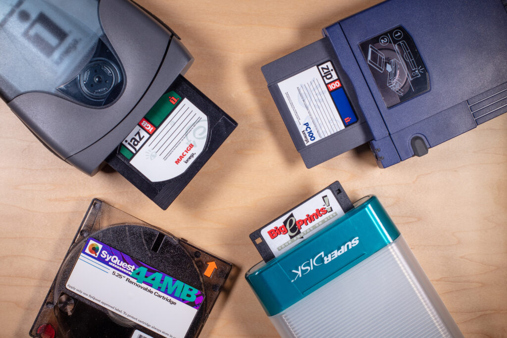 Obsolete digital storage formats including Syquest, floppy disk, Jaz drive, and Zip drive