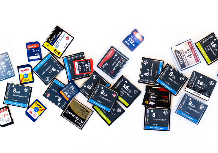 Memory card handling - formatting vs. deleting